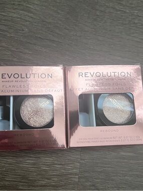 Revolution Flawless Foils Eye Foil - Rebound Shimmer
